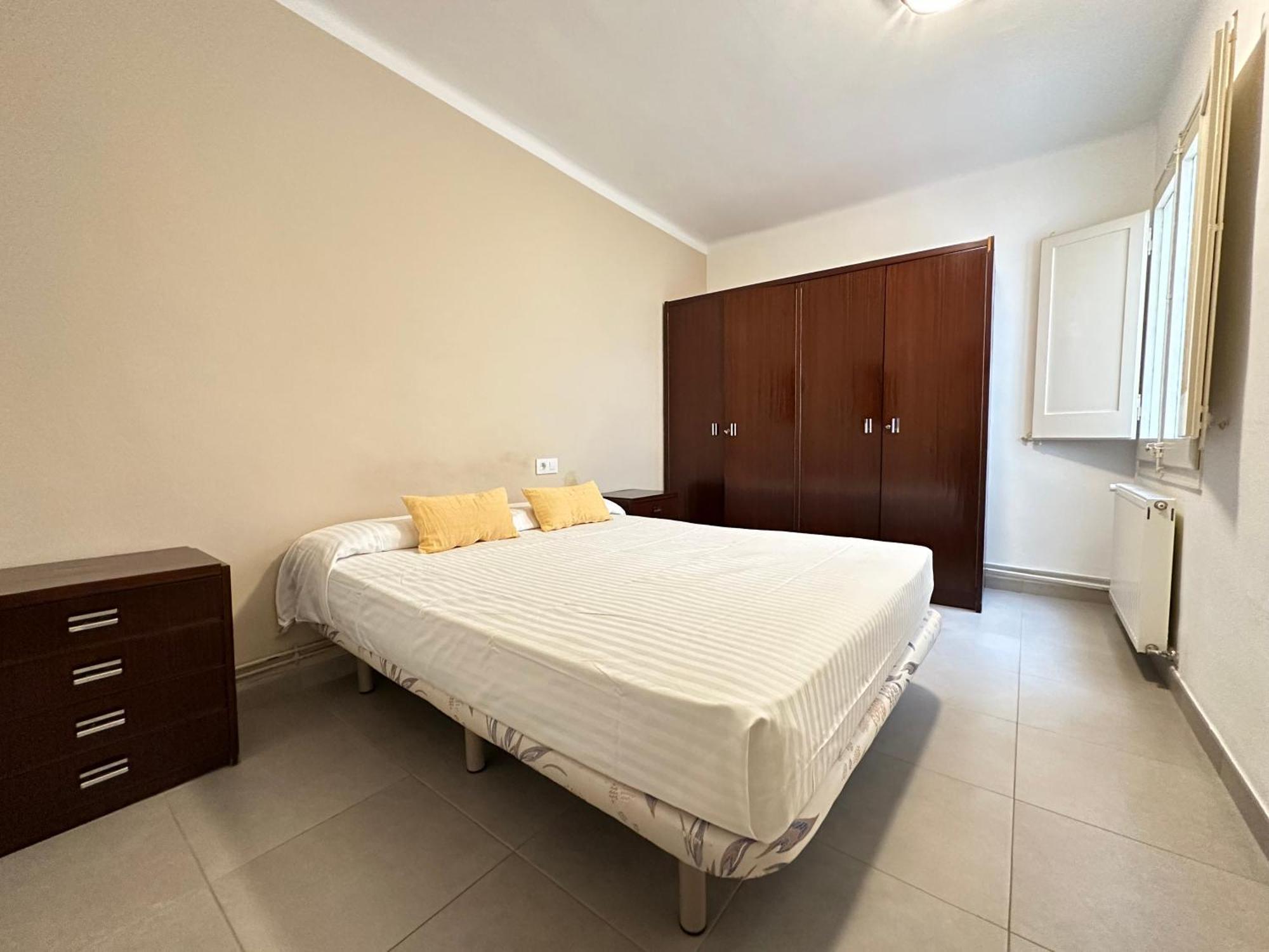 Agi Ferran 32 Apartment โรเซส ภายนอก รูปภาพ